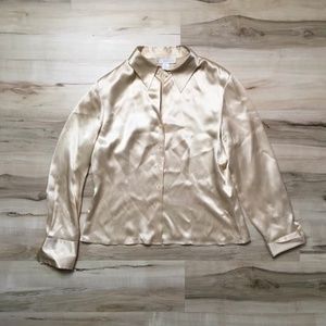 Petite sophisticate silk beige button up shirt